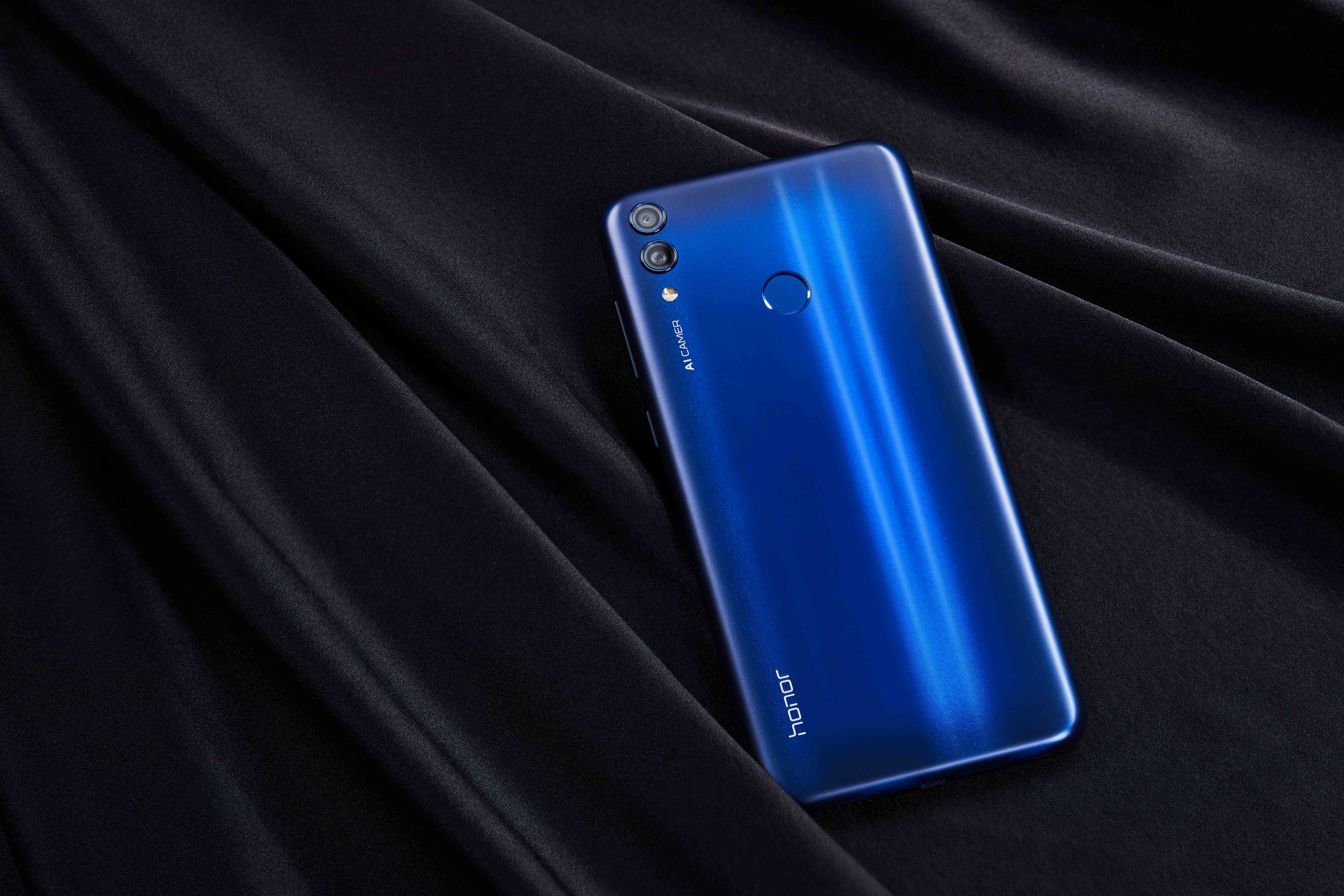 Yeni HONOR 8C Türk Telekom’da!